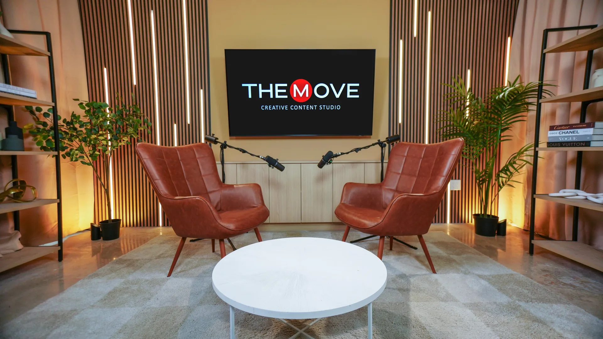 The Icon Set at The Move Miami